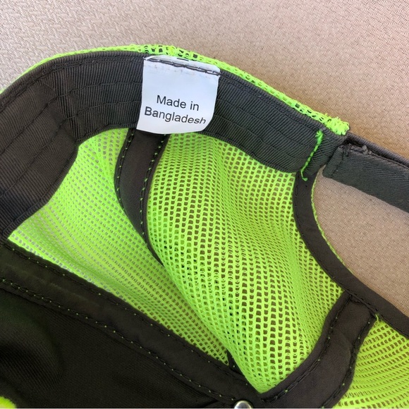 Jeep Cotton Nylon Mesh Gray Green Embroidered Adjustable Trucker Snapback Hat - Picture 9 of 9